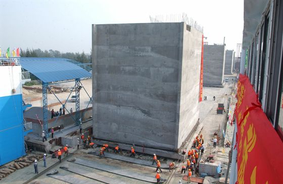 Qualità Gli airbag di gomma di sollevamento pesanti di pressione bassa hanno usato Marine Airbag di gomma fabbrica