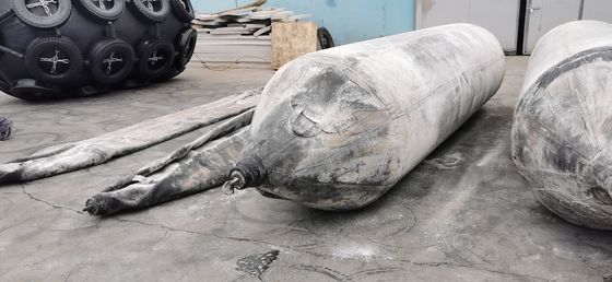 Qualità Gli airbag di gomma di sollevamento pesanti di pressione bassa hanno usato Marine Airbag di gomma fabbrica