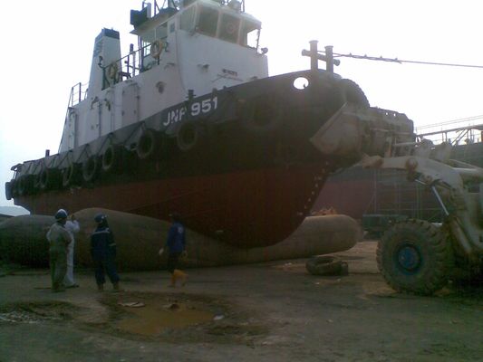 Qualità Marine Inflatable Roller Ship Launching di gomma naturale Marine Airbag fabbrica