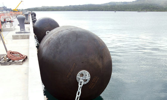 Qualità Cuscini ammortizzatori di gomma Marine Rubber Fender Systems di D153 Yokohama fabbrica