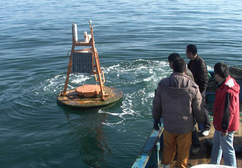 Qualità acqua profonda Marine Navigation Buoys Iala offshore del diametro di 2.4m fabbrica