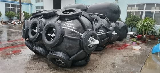 Qualità Tipo barca di gomma pneumatica Marine Rubber Fender di Yokohama del cuscino ammortizzatore fabbrica