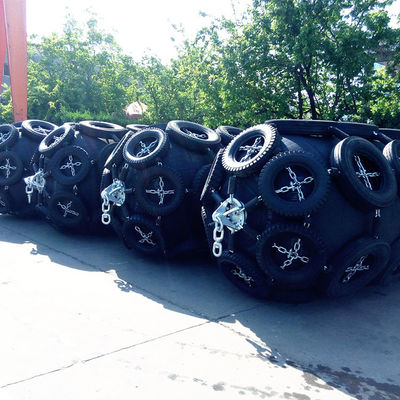 Qualità Manica espulso grande Marine Fenders Yokohama pneumatica della barca fabbrica