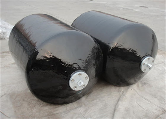 Qualità Hot Dip Galvanized Foam Filled Fender with High Energy Absorption and Maintenance-free Design for Marine Vessel Protection fabbrica