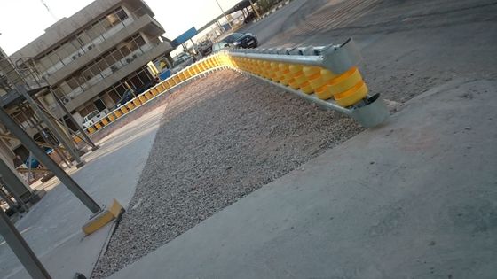 Qualità Guardavia EVA Roller Barrier di rotolamento di arresto della barriera di sicurezza della strada principale 0.7m fabbrica