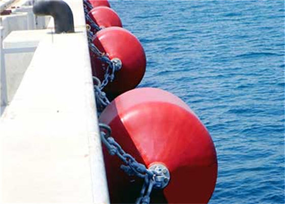 Qualità Sviluppo a misura Height Foam Filled Fender Protect Ship Board Tempo di produzione da 5 a 10 giorni Soluzione di paraurti marittimi duraturi fabbrica