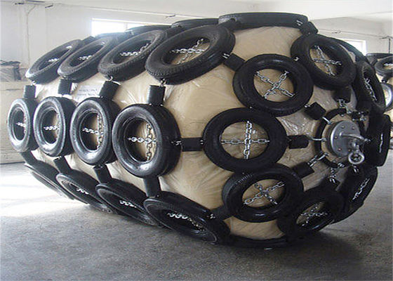 Qualità High Energy Absorption Foam Filled Fender and EVA Solid Fender for Safe Ship Berthing and Anti Collision fabbrica