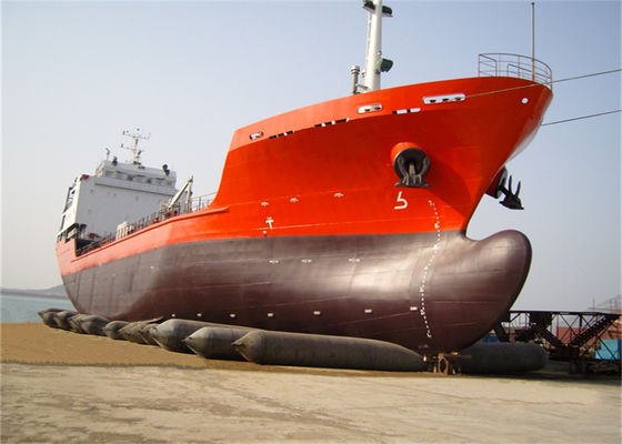 Qualità Marine Rubber Airbag with Anti Static Discharge Valve for Flammable Cargo Areas, 0.8-3 M Diameter and 4-25 M Length fabbrica