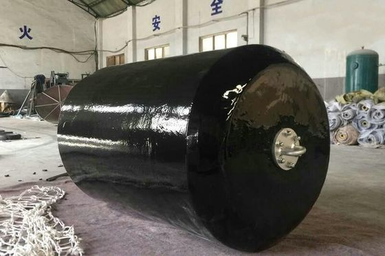 Qualità ISO 17357 Certified Marine-Grade EVA Foam Filled Fender with Customizable Density 70-110 kg/m³ for Vessel Protection fabbrica