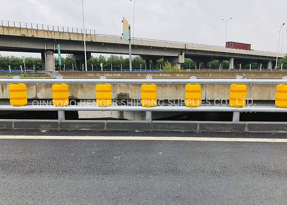 Qualità Barriera di sicurezza a rulli riempiti di schiuma a colori personalizzati Barriera del traffico fabbrica